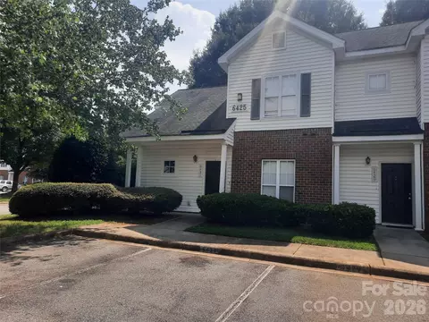 6431 Mallard View Ln, Charlotte, NC 28269