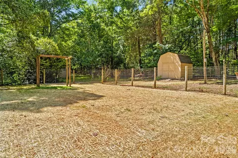 Exterior - 150 Kent Rd, Salisbury, NC 28147 photo 9 of 9