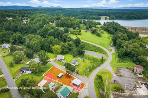 Other - 100 Gardner St, Hickory, NC 28601 photo 2 of 13
