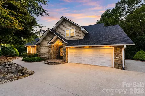 6047 Chaucer Ln, Granite Falls, NC 28630