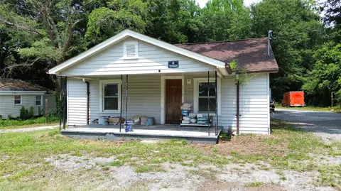 2518 Crescent Ln, Gastonia, NC 28052