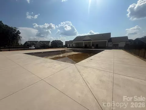Exterior - 4463 Blue Mound Ct, Stanley, NC 28164 photo 4 of 5