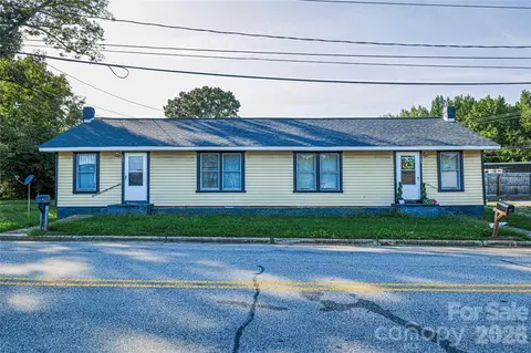 1595 N Long St, Salisbury, NC 28144