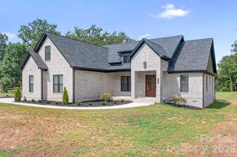 4137 Blair Rd, Maiden, NC 28650