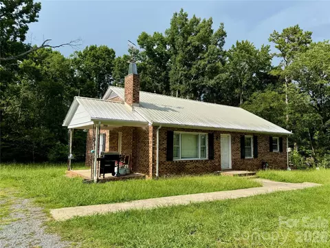430 Russell Rd, Polkton, NC 28135