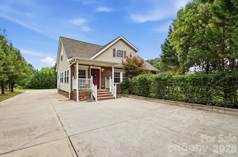 3717 Margaret Wallace Rd, Matthews, NC 28105