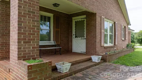 Exterior - 316 Drexel Rd, Morganton, NC 28655 photo 1 of 3