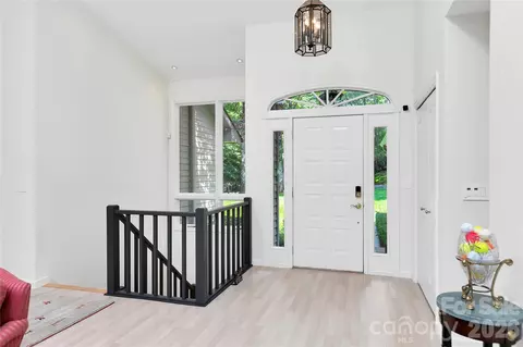 Entry Way - 4 Nvya Ct, Brevard, NC 28712 photo 1 of 2
