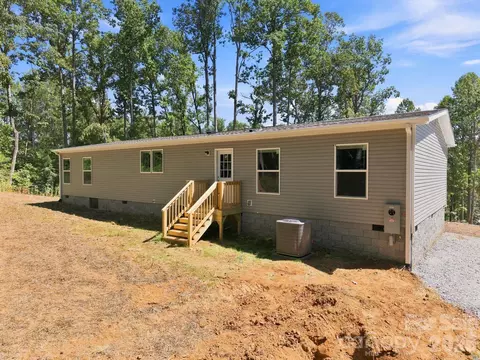 Exterior - 93 Foxcroft Ln, Flat Rock, NC 28792 photo 3 of 6