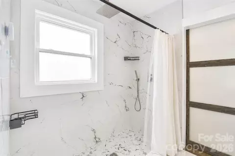 Bath - 710 Sloop Ave, Kannapolis, NC 28083 photo 2 of 4