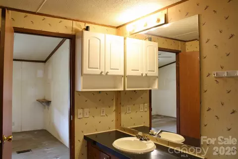 Other - 24 Karis Ln, Clyde, NC 28721 photo 4 of 13