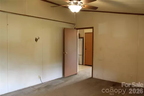 Bedroom - 24 Karis Ln, Clyde, NC 28721 photo 1 of 2