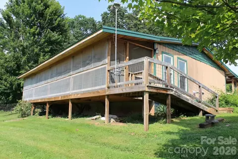 Exterior - 24 Karis Ln, Clyde, NC 28721 photo 2 of 6