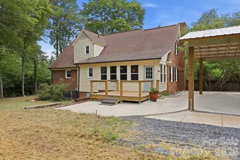 Exterior - 360 Small Rd, Randleman, NC 27317 photo 6 of 8