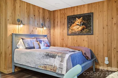 Bedroom - 345 Chalk Dust Trl, Purlear, NC 28665 photo 6 of 8