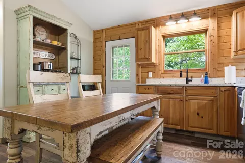 Kitchen - 345 Chalk Dust Trl, Purlear, NC 28665 photo 3 of 3