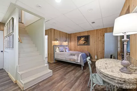 Bedroom - 345 Chalk Dust Trl, Purlear, NC 28665 photo 5 of 8