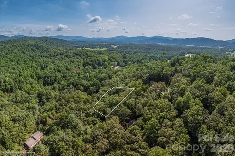 99999 Claru Rdg, Fletcher, NC 28732