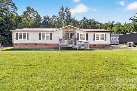 409 Helton Rd, Cherryville, NC 28021