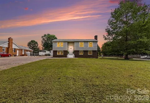 2119 O Hara Dr, Charlotte, NC 28273