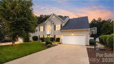 2435 Smith Cove Rd, Denver, NC 28037