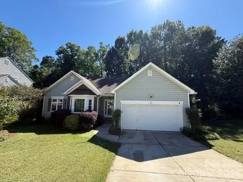 439 Glencrest Dr, Stanley, NC 28164