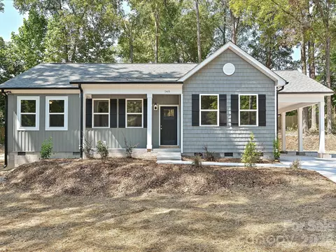140 Helen Ave, Bessemer City, NC 28016