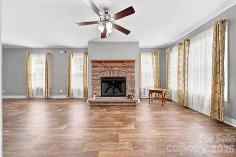 Living - 4262 Quarry Dr, Morganton, NC 28655 photo 5 of 7
