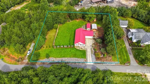 View/Area - 4262 Quarry Dr, Morganton, NC 28655 photo 7 of 7