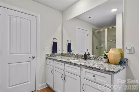 Bath - 116 Tanner Loop, Troutman, NC 28166 photo 3 of 5