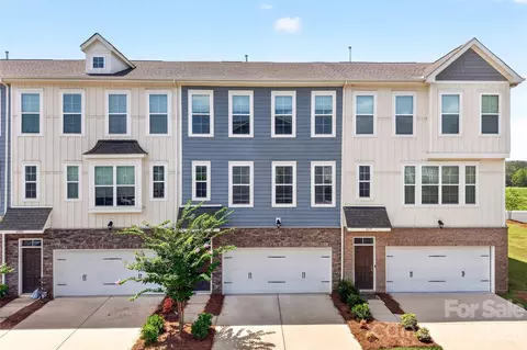 6981 Waterstone Dr, Sherrills Ford, NC 28673