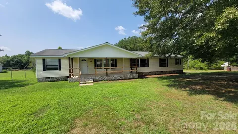 139 Ebenezer Rd, Kings Mountain, NC 28086