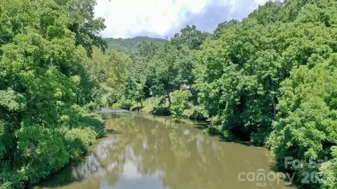 4 Bayside Drive #4, Sylva, NC 28779 photo 2