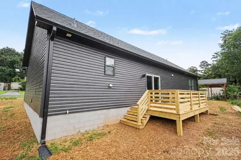 Exterior - 504 E 24th St, Kannapolis, NC 28083 photo 5 of 5