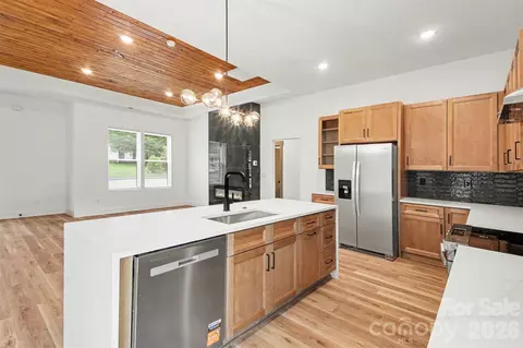 Kitchen - 504 E 24th St, Kannapolis, NC 28083 photo 3 of 3