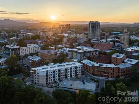 55 S Market 107 St #107, Asheville, NC 28801