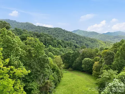 Twin Oaks Road, Mars Hill, NC 28754