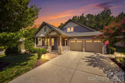 3202 Helmsley Ct, Concord, NC 28027