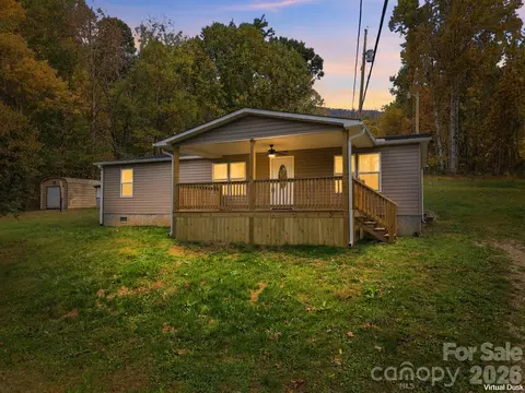 1004 Pine Root Branch Rd, Bakersville, NC 28705