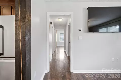 Entry Way - 3776 Newhall Nw Dr NW, Conover, NC 28613 photo 1 of 2