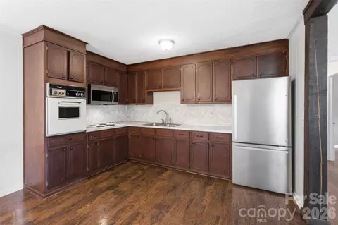 Kitchen - 3776 Newhall Nw Dr NW, Conover, NC 28613 photo 1 of 1