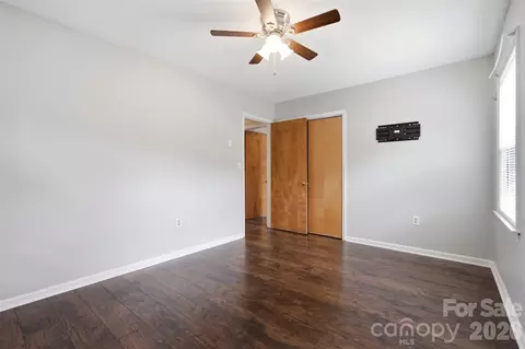 Bedroom - 3776 Newhall Nw Dr NW, Conover, NC 28613 photo 4 of 5