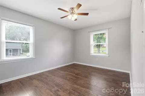Bedroom - 3776 Newhall Nw Dr NW, Conover, NC 28613 photo 3 of 5