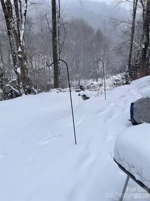 1526 Pine Mountain Rd, Creston, NC 28615