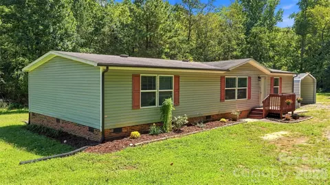 4782 29th Street Ne Dr NE, Hickory, NC 28601