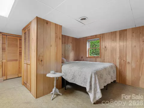 Bedroom - 12 E Park Dr, Tryon, NC 28782 photo 3 of 3