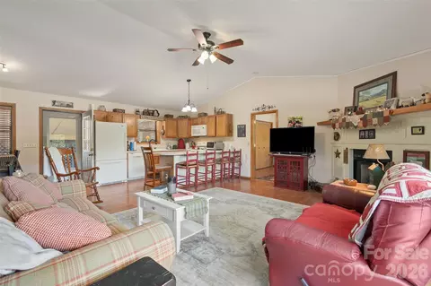 Other - 43 Thoren Ct, Clyde, NC 28721 photo 3 of 7