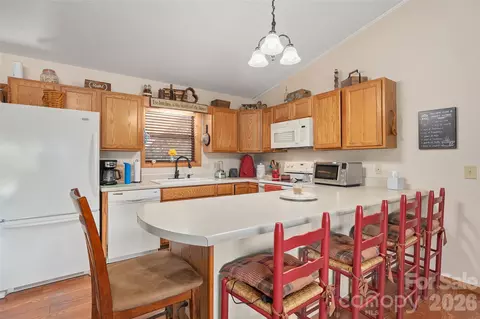 Kitchen - 43 Thoren Ct, Clyde, NC 28721 photo 2 of 3