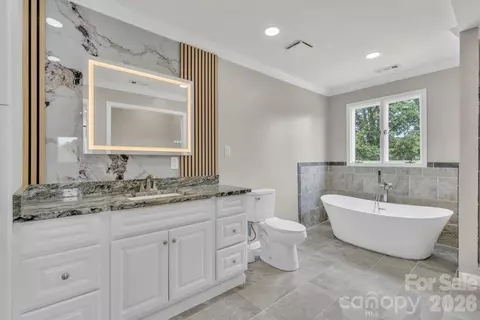 Bath - 490 Morehead Rd, Marion, NC 28752 photo 1 of 9