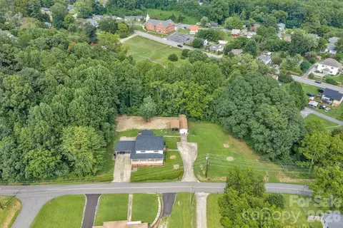 View/Area - 490 Morehead Rd, Marion, NC 28752 photo 3 of 3
